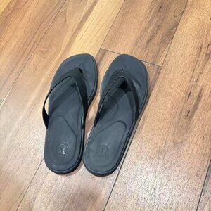 Lululemon Women's Restfeel Flip-Flop